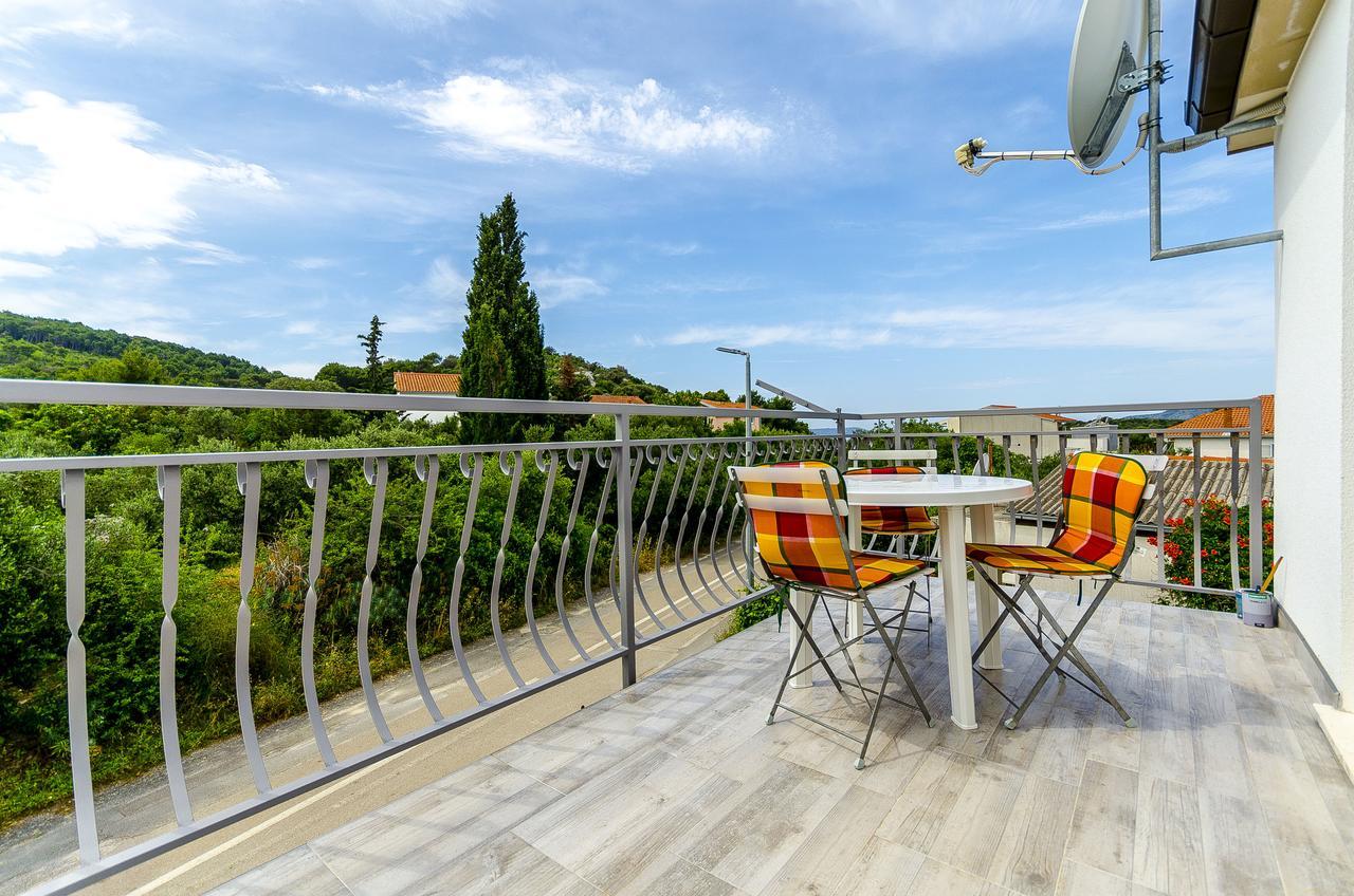 Donji Okrug  Apartments Mirko I Anda מראה חיצוני תמונה