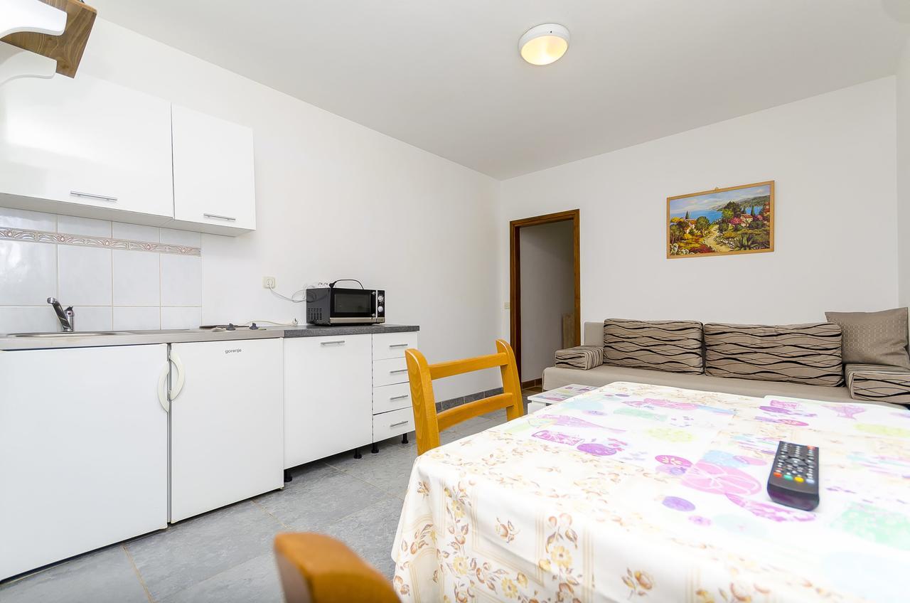Donji Okrug  Apartments Mirko I Anda מראה חיצוני תמונה