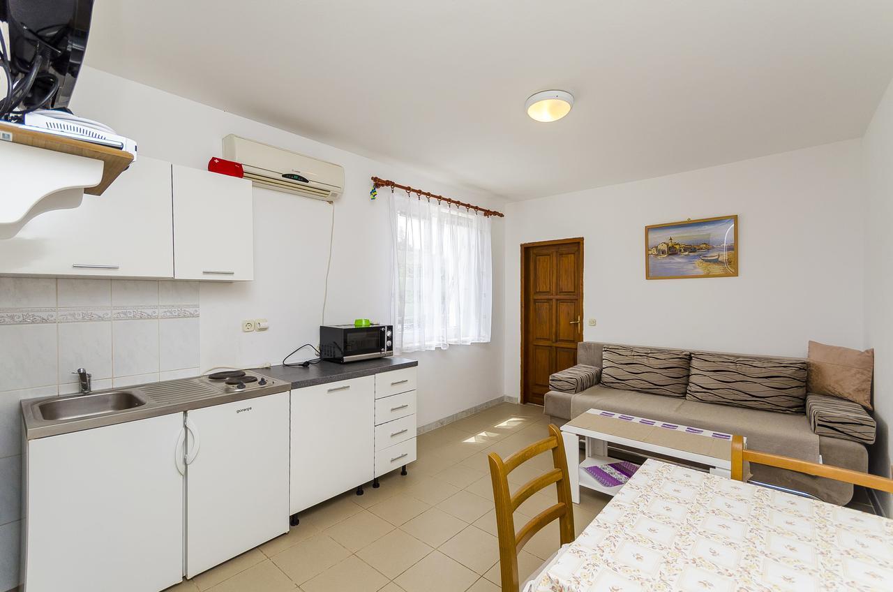 Donji Okrug  Apartments Mirko I Anda מראה חיצוני תמונה